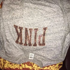 5 Victoria secret pink shirts